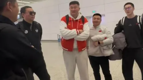 乌度卡赞叹：马尔卡宁和小乔治防守难挡，进攻篮板问题突出